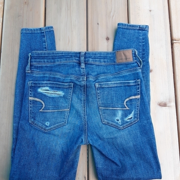 AEO Mid Rise Super Stretch X Jeans Size 2 - Picture 1 of 7